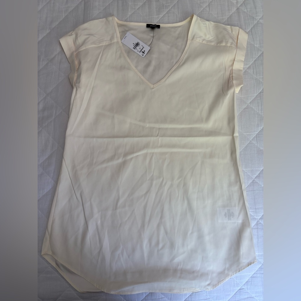 Express Cream Cap Sleeve Fitted T-Shirt